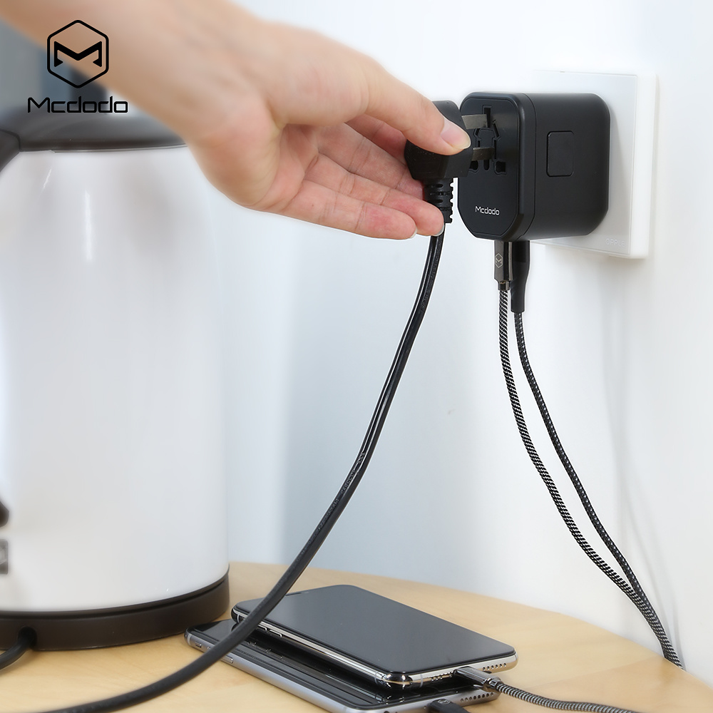 McDodo Reseadapter med snabbladdning, PD, QC3.0, 18W