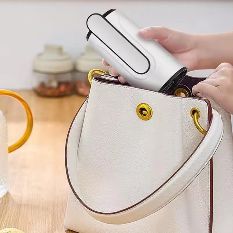 Fällbar vattenpump, vit