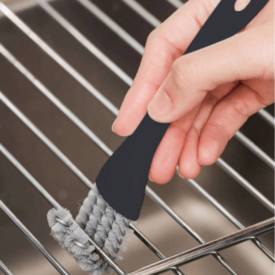 Multifunktionell grillborste med böjt huvud