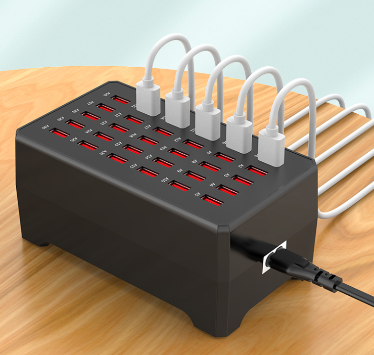 Kraftfull laddningsstation med 30 USB-uttag, 2.4A, 150W