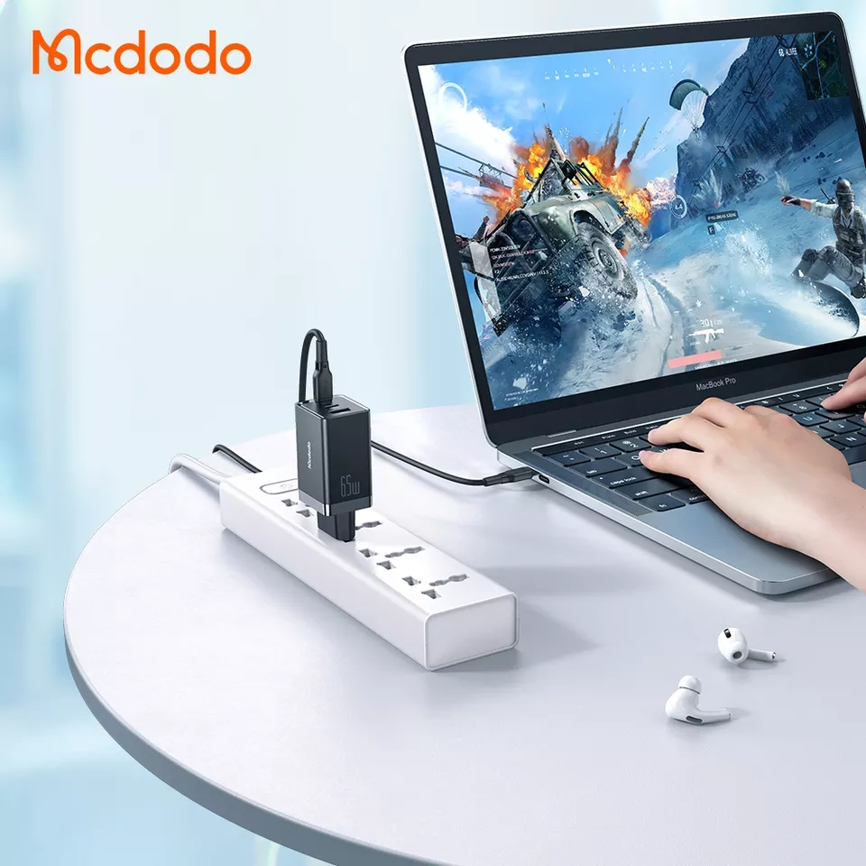 McDodo CH-1542 GaN 5 Pro väggladdade med USB-C kabel, 65W