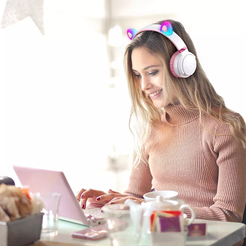 Picun B29 Trådlösa barnhörlurar med LED-kattöron, rosa