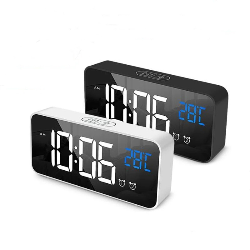 Digital väckarklocka med LED-display, vit