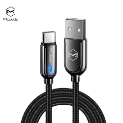McDodo CA-6190 USB-C kabel med LED, Auto Disconnect, 1m, svart